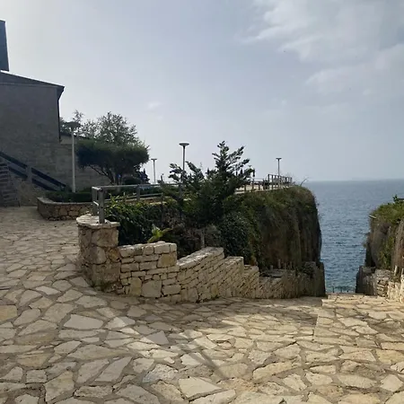 Aquamarine 2, Apartment Vlore