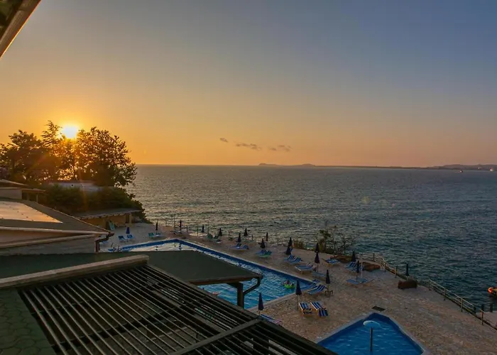 Aquamarine 2, Apartamento *