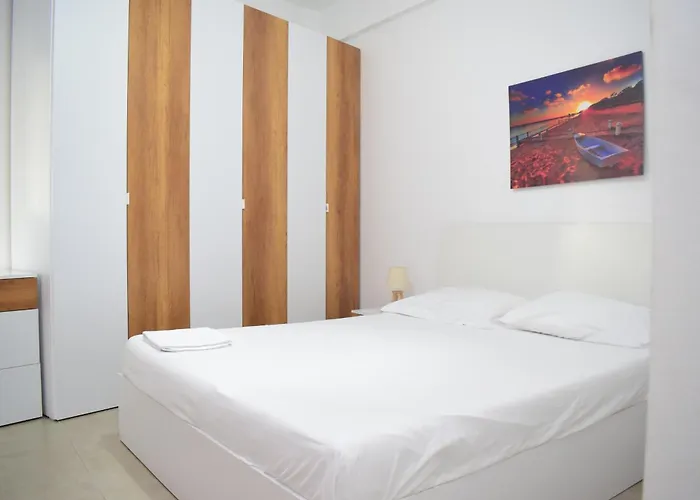 Aquamarine 2, Lejlighed